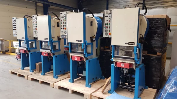 Używana prasa mechaniczna  25T